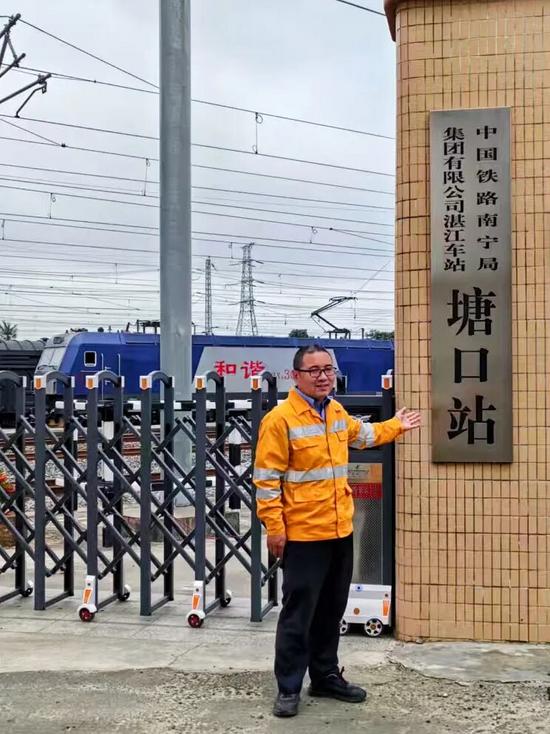 铁路人2025年的最后一站,竟然藏着这么多不为人知的故事(图11) 铁路人2025年的最后一站,竟然藏着这么多不为人知的故事(图11)