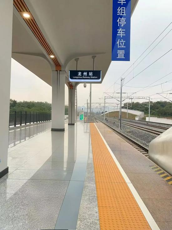 铁路人的2025年,竟然藏着这么多不为人知的秘密(图7) 铁路人的2025年,竟然藏着这么多不为人知的秘密(图7)